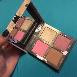 Urban Decay Basquiat Blush Face Palette